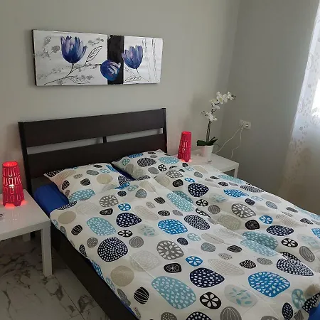 Casa Palmera Only 150 Meters To The Beach, Heated Pool, Wifi, Sat-tv, Balcony With Poolview Apartamento Arona (Tenerife)