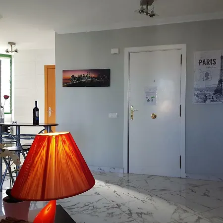 Casa Palmera Only 150 Meters To The Beach, Heated Pool, Wifi, Sat-tv, Balcony With Poolview Arona (Tenerife)