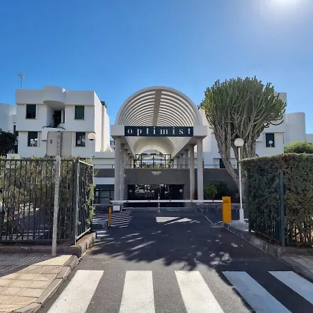 Casa Palmera Only 150 Meters To The Beach, Heated Pool, Wifi, Sat-tv, Balcony With Poolview Appartamento *